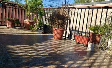 Casa,4dorm.2baños,terraza,patio,frutales, 2 estacionamientos