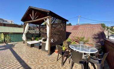 Casa,4dorm.2baños,terraza,patio,frutales, 2 estacionamientos