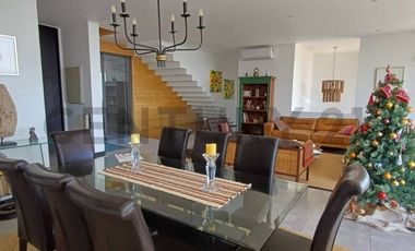 Arriendo casa moderna con vista en La Reina Alta