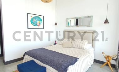 Arriendo casa moderna con vista en La Reina Alta