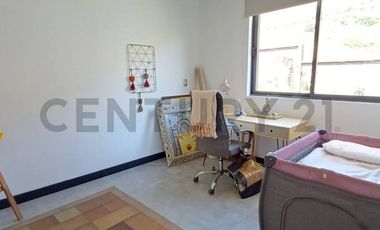 Arriendo casa moderna con vista en La Reina Alta