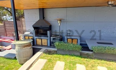 Arriendo casa moderna con vista en La Reina Alta