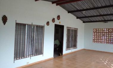 VENTA DE CASA EN FELIPILLO