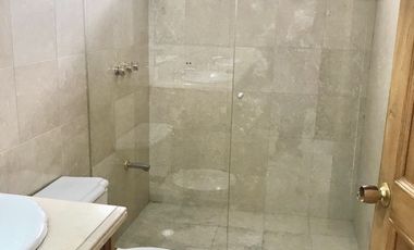 casa en arriendo en santa barbara central-usaquén. Cod A9062675