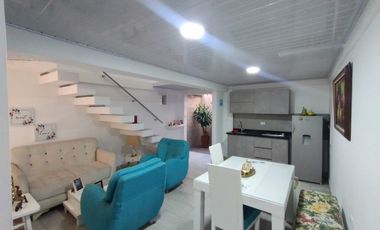 casa en venta en la floresta. Cod V780