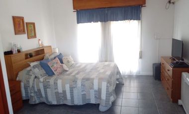 Casa PH en venta en Quilmes Este