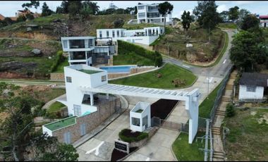 SE VENDEN O PERMUTAN PARCELAS EN CONDOMINIO NATURA