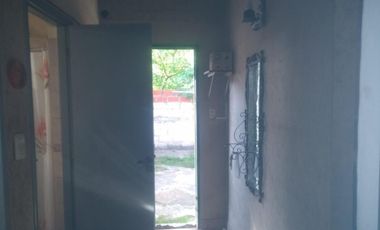 VENDO EN PASO DEL REY SOBRE DASTUGE 2 LOCALES CON VIVIENDA