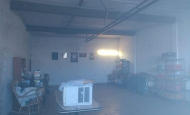 VENDO EN PASO DEL REY SOBRE DASTUGE 2 LOCALES CON VIVIENDA