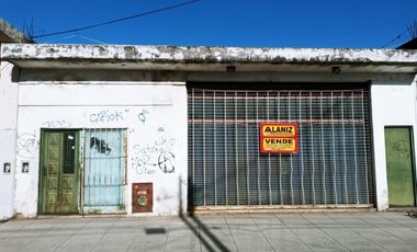 VENDO EN PASO DEL REY SOBRE DASTUGE 2 LOCALES CON VIVIENDA