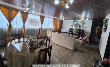 apartamento en arriendo en centro. Cod A5410