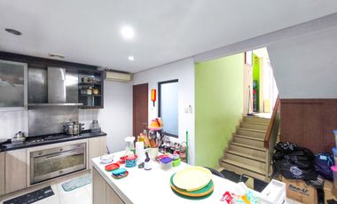 Rumah Siap Huni 8 Menit ke Transpark Mall Bintaro Hadap Timur J-41720