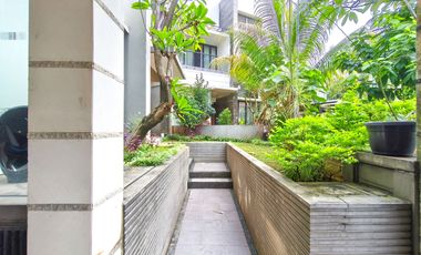 Rumah Siap Huni 8 Menit ke Transpark Mall Bintaro Hadap Timur J-41720