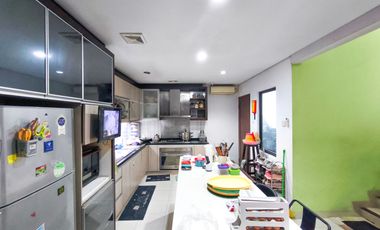 Rumah Siap Huni 8 Menit ke Transpark Mall Bintaro Hadap Timur J-41720