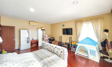 Rumah Siap Huni 8 Menit ke Transpark Mall Bintaro Hadap Timur J-41720