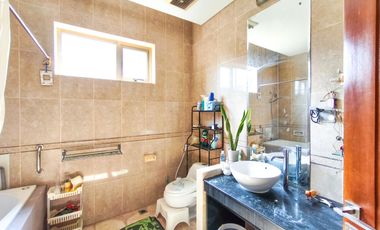 Rumah Siap Huni 8 Menit ke Transpark Mall Bintaro Hadap Timur J-41720