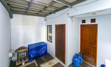 Rumah Siap Huni 8 Menit ke Transpark Mall Bintaro Hadap Timur J-41720