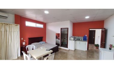 En venta hermosa casa familiar en zona comercial