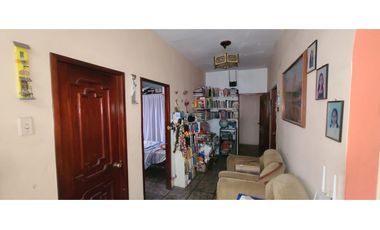En venta hermosa casa familiar en zona comercial