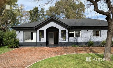 Lindisima casa en Planta Baja en Barrio Las GLorias Maschwitz