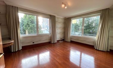 Se vende gran departamento en exclusivo edificio Marquis sector Av. Alemania