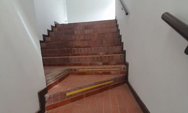 oficina en arriendo en ciudad bachue. Cod A3582604