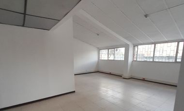 oficina en arriendo en ciudad bachue. Cod A3582604