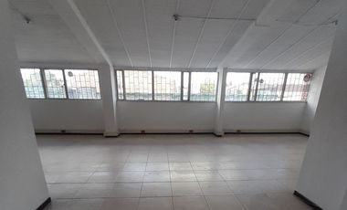 oficina en arriendo en ciudad bachue. Cod A3582604
