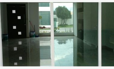 Casa en Renta en Recidencial las jaras
