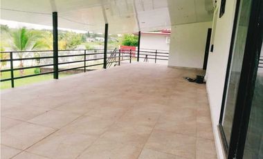 Alquilo hermosa casa en San Carlitos! Amplia, acogedora y céntrica