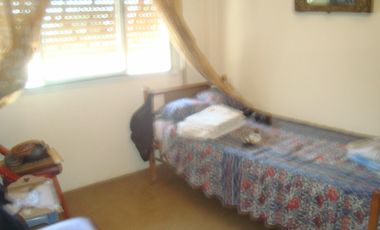 IMPORTANTE PROPIEDAD 2 LOCALES, CASA Y TERRENO IDEAL INVERSIÓN ***.APTO CREDITO ***