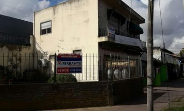 IMPORTANTE PROPIEDAD 2 LOCALES, CASA Y TERRENO IDEAL INVERSIÓN ***.APTO CREDITO ***