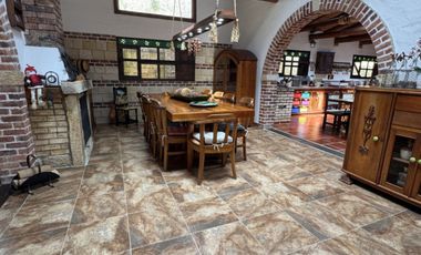 casa en arriendo en yerbabuena. Cod A5233