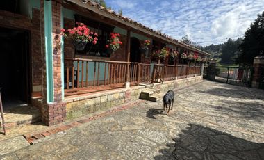 casa en arriendo en yerbabuena. Cod A5233