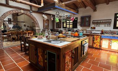 casa en arriendo en yerbabuena. Cod A5233