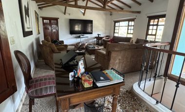 casa en arriendo en yerbabuena. Cod A5233