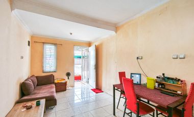 Rumah 10 Menit ke Gerbang Toll Kayu Manis 1 SHM Siap KPR J-34005