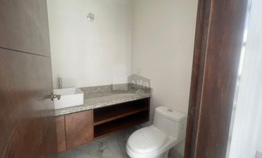 Casa en venta ubicada en Fracc. La Escondida