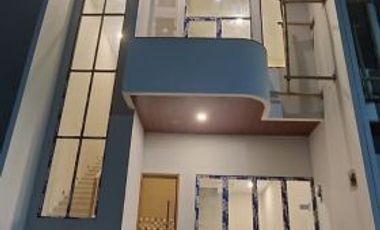 Rumah minimalis 2 lantai scandinavian konsep diJagakarsa,Jaksel