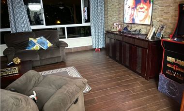 ALQUILO / VENDO ESPECTACULAR CASA $1500