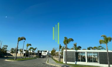 Terreno Plano En Esquina de 214 m² en Lomas de Angelopolis, Puebla. Ultimo Disp