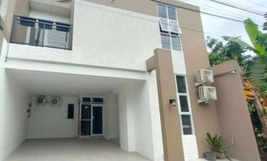 Kost Dijual Jogja Exclusive BAru 12kt 12km Jl Aspal Lebar Condongcatur dkt UPN,Hartono Mall