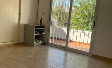Duplex en venta en Ramos Mejia Sur