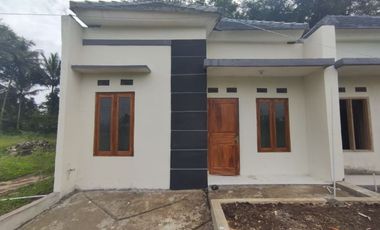 Jual Rumah Murah Magelang DP Murah Akses Pinggir jalan Provinsi