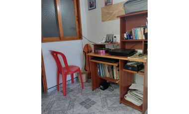 Casa de 2 Pisos en Quintas de Santa ana