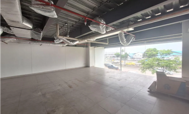 LOCAL COMERCIAL EN ALQUILER – AV. DE LAS AMÉRICAS, GUAYAQUIL