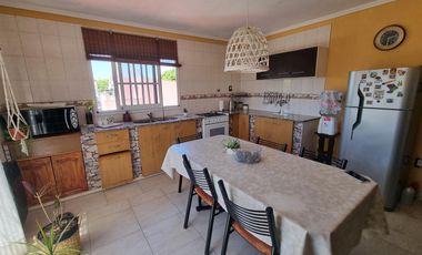 Casa PH en Venta en Quilmes Oeste