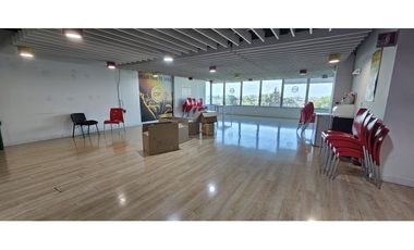 Arrienda Oficina Calle 26 rea 3.382 M2