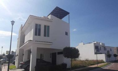 CASA EN VENTA EN EL MARQUES, QUERETARO.