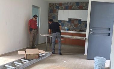 CENTRICA SEGURIDAD ESTRENE CASA MODERNA EN PRIVADA PORTON ELECTRICO 2 RECAMARAS 2 BAÑOS